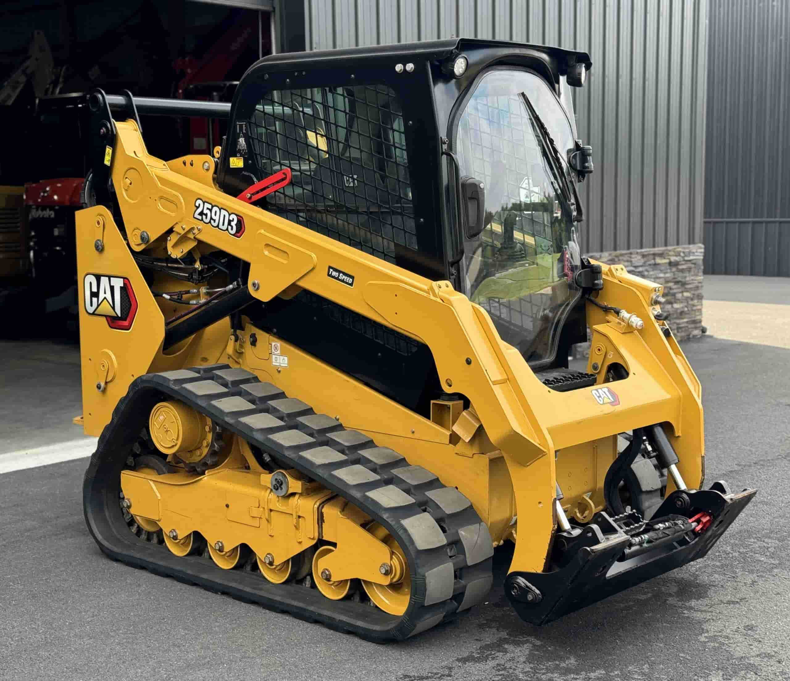 2022 CAT 259D3 CLEAN
